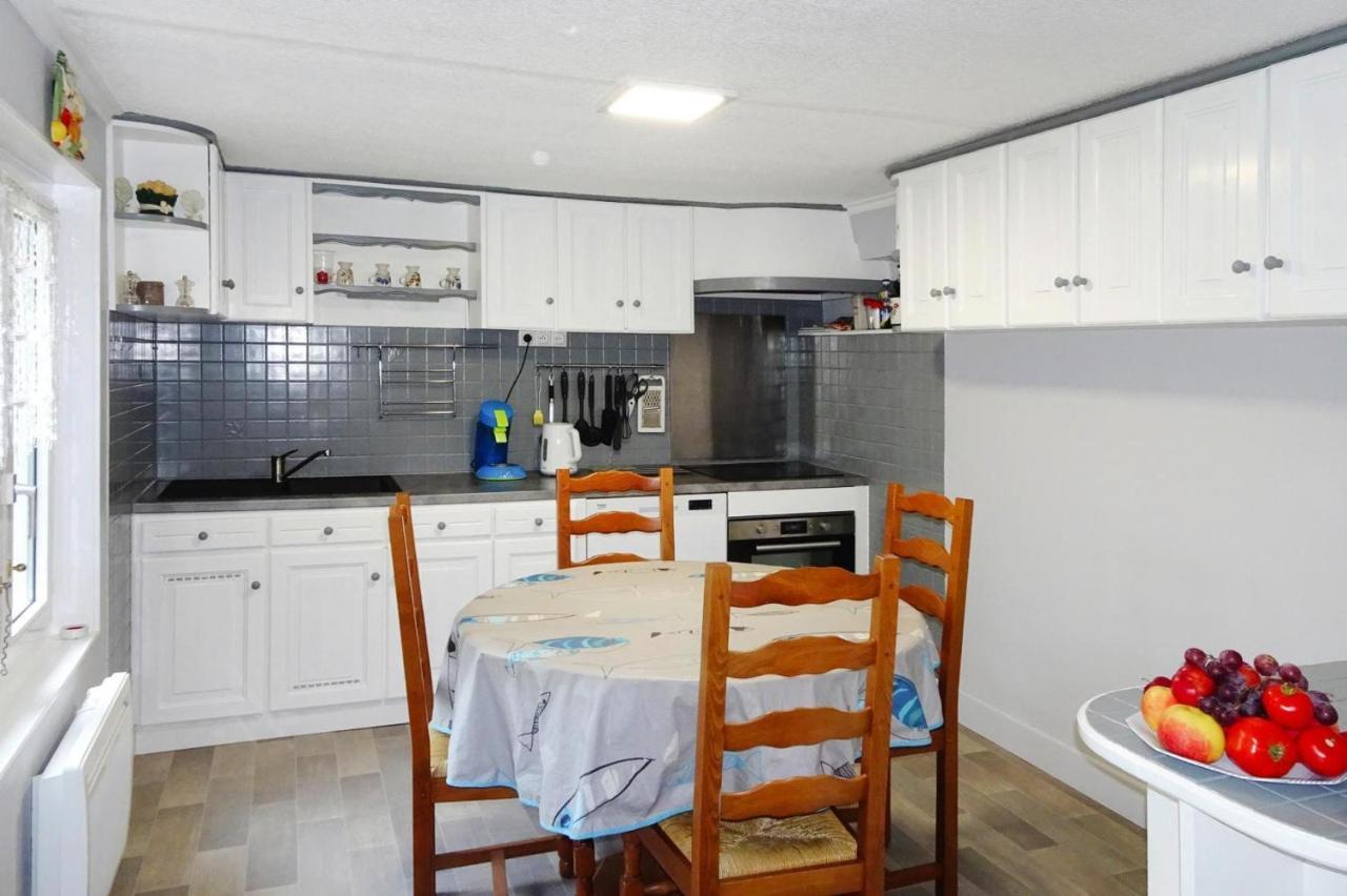 Holiday Home, Plourivo 外观 照片
